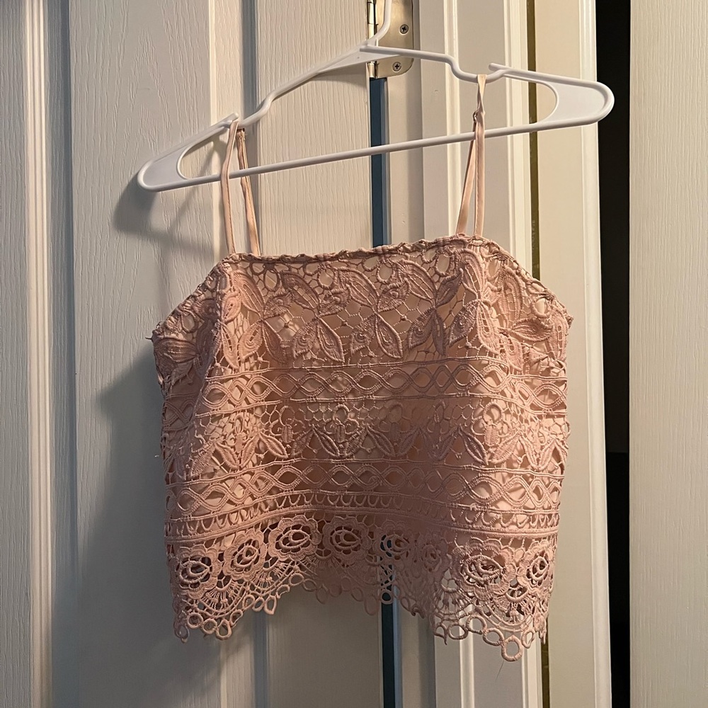 Pink lace crop tank top